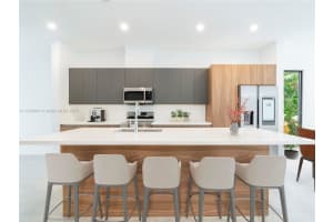 842 SW 11th St, Fort Lauderdale, FL 33315, Sold 03/02/23