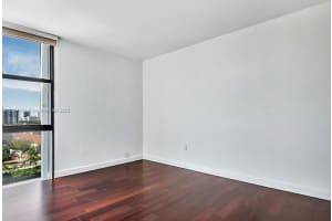 ELDORADO TOWERS, 3675 N Country Club Dr APT 510, Aventura, FL 33180, Sold 04/27/23