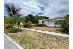 3292 NW 42nd St, Fort Lauderdale, FL 33309, Sold 03/03/23