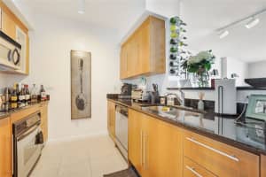 325 S Biscayne Blvd #3516, Miami, FL 33131, Sold 08/18/23