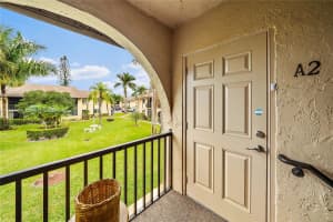 316 Pine Ridge Cir a 2, Greenacres, FL 33463, Sold 04/17/23