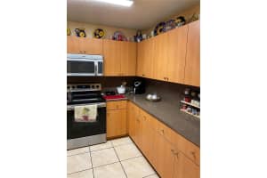 2630 W 76th St APT 106, Hialeah, FL 33016, Sold 03/27/23