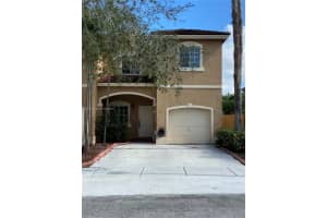 965 SW 148th Pl, Miami, FL 33194, Sold 04/17/23