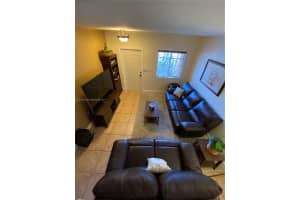 965 SW 148th Pl, Miami, FL 33194, Sold 04/17/23