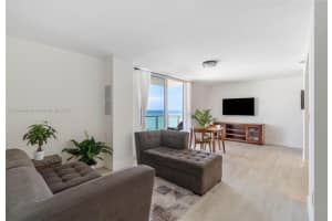 2457 Collins Ave, Miami Beach, FL 33140, Sold 04/11/23
