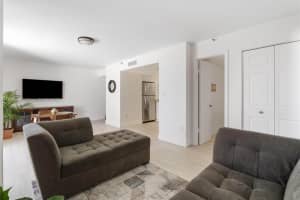 2457 Collins Ave, Miami Beach, FL 33140, Sold 04/11/23