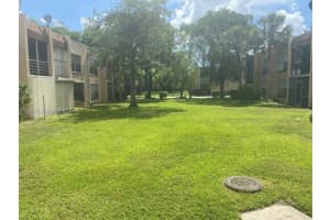 4220 NW 21st St APT 214, Lauderhill, FL 33313, Sold 04/06/23