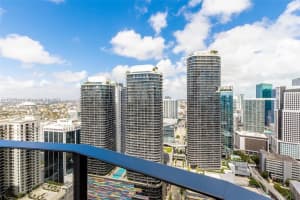 1000 Brickell Plaza, Miami, FL 33131, Sold 04/06/23