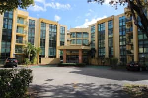 11750 SW 18th St Apt 206-1, Miami, FL 33175, Sold 06/05/23