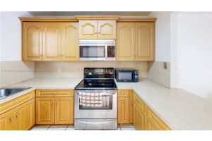 1750 W 46th St, Hialeah, FL 33012, Sold 04/07/23