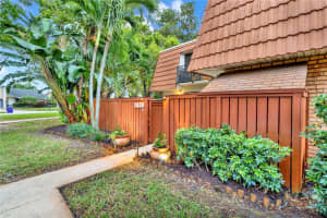 2828 SW 12th St #2828, Deerfield Beach, FL 33442, Sold 03/16/23