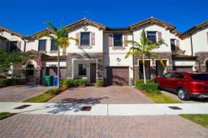 11523 SW 253rd St, Homestead, FL 33032, Sold 03/17/23