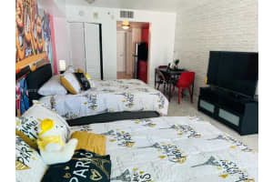 1200 Brickell Bay Dr APT 3916, Miami, FL 33131, Sold 03/14/23