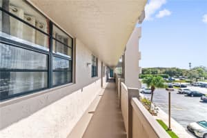 1001 Colony Point Cir APT 321, Pembroke Pines, FL 33026, Sold 03/15/23
