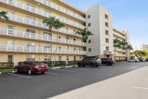 401 SE 3rd St APT 601, Dania Beach, FL 33004, Sold 03/27/23