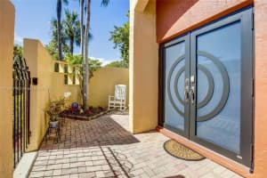 20903 Leeward Ct, Aventura, FL 33180, Sold 04/14/23