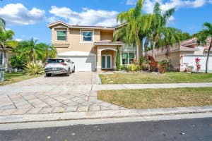 13717 NW 22nd St, Sunrise, FL 33323, Sold 04/04/23
