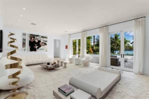 2511 Lake Ave, Miami Beach, FL 33140, Sold 09/22/23