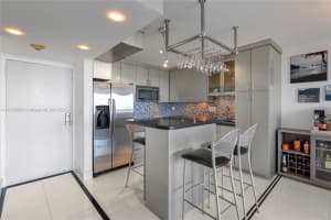 600 NE 36th St APT 514, Miami, FL 33137, Sold 04/11/23