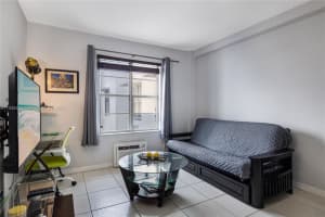 3030 Collins Ave #4c, Miami Beach, FL 33140, Sold 03/03/23