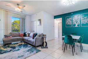 9755 NW 52nd St APT 310, Doral, FL 33178, Sold 04/28/23