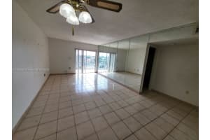 1950 W 54th St APT 415, Hialeah, FL 33012, Sold 03/24/23
