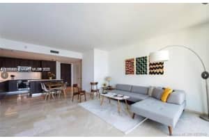 68 SE 6th St Apt 808, Miami, FL 33131, Sold 05/15/23