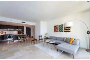 68 SE 6th St Apt 808, Miami, FL 33131, Sold 05/15/23