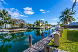 1855 Hibiscus Dr, North Miami, FL 33181, Sold 12/18/23