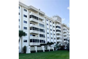 800 NE 195th St APT 105, Miami, FL 33179, Sold 05/18/23