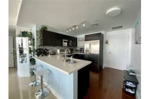 90 SW 3rd St, Miami, FL 33130, Sold 04/06/23