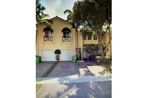 11338 NW 34th Pl, Sunrise, FL 33323, Sold 11/02/23