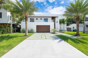7223 SW 52nd Ct, Miami, FL 33143, Sold 03/20/23