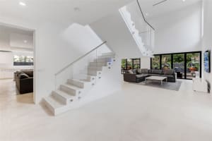 7223 SW 52nd Ct, Miami, FL 33143, Sold 03/20/23