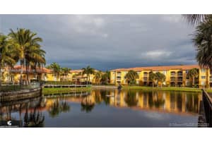 9650 NW 2nd St 4 105, Pembroke Pines, FL 33024, Sold 04/15/23