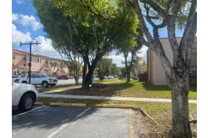 575 W Park Dr APT 105, Miami, FL 33172, Sold 03/28/23