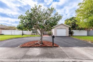 6060 NW 199th St, Hialeah, FL 33015, Sold 03/14/23