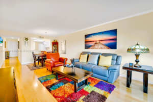 545 SE 12th St, Dania Beach, FL 33004, Sold 03/09/23