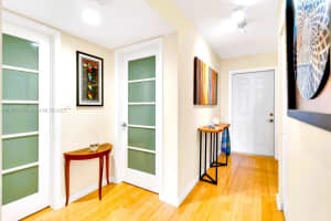 545 SE 12th St, Dania Beach, FL 33004, Sold 03/09/23
