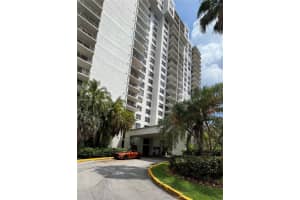 18151 NE 31st Ct, Aventura, FL 33160, Sold 03/31/23