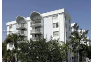 492 NW 165th St APT C409, Miami, FL 33169, Sold 07/12/23