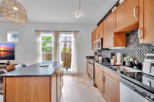 1545 Jefferson Ave APT 106, Miami Beach, FL 33139, Sold 03/03/23