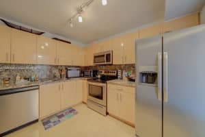 3800 S Ocean Dr APT 907, Hollywood, FL 33019, Sold 05/08/23