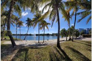 9375 Fontainebleau Blvd APT L230, Miami, FL 33172, Sold 03/15/23