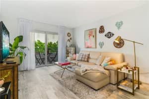 1610 Lenox Ave. APT 510, Miami Beach, FL 33139, Sold 03/15/23