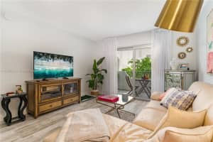 1610 Lenox Ave. APT 510, Miami Beach, FL 33139, Sold 03/15/23