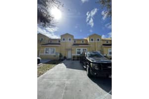 1616 NE 5th St, Homestead, FL 33033, Sold 04/14/23