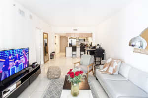 Opera Tower, 1750 N Bayshore Dr APT 2105, Miami, FL 33132, Sold 04/18/23