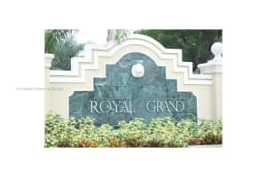 2640 S University Dr, Davie, FL 33328, Sold 03/17/23