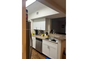 200 SW 117th Terrace, Pembroke Pines, FL 33025, Sold 04/21/23